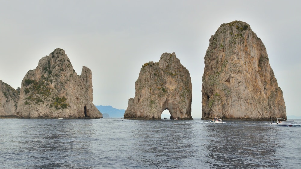 Fariglioni Capri Italia